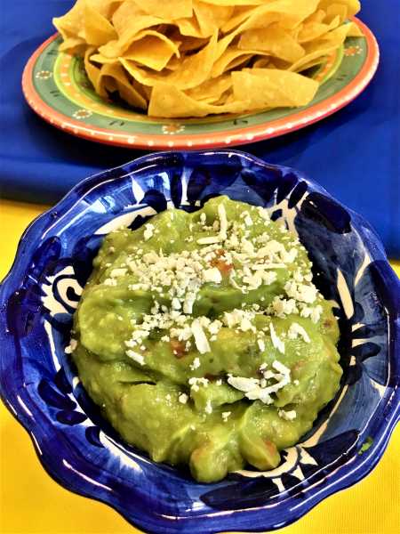 Chips & Guacamole